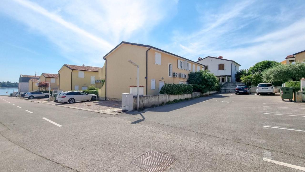 Ferienwohnung Carlo Lovrečica Exterior foto
