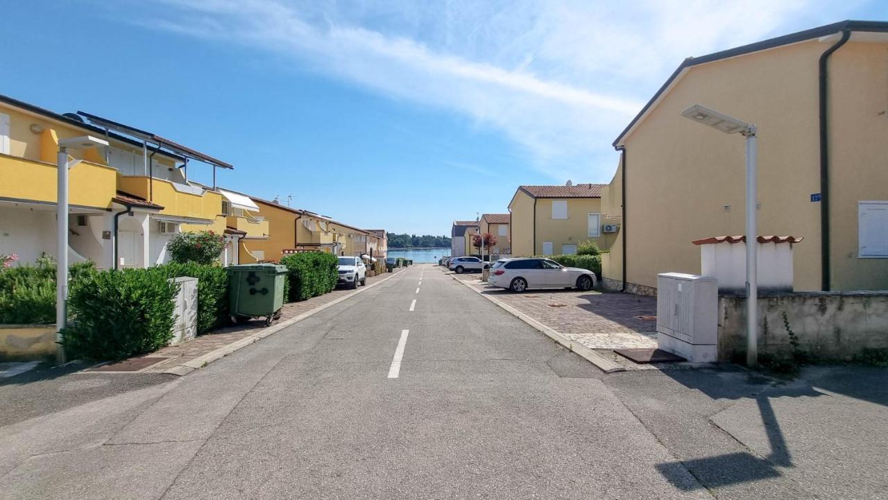 Ferienwohnung Carlo Lovrečica Exterior foto