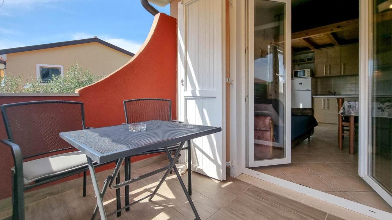 Ferienwohnung Carlo Lovrečica Exterior foto